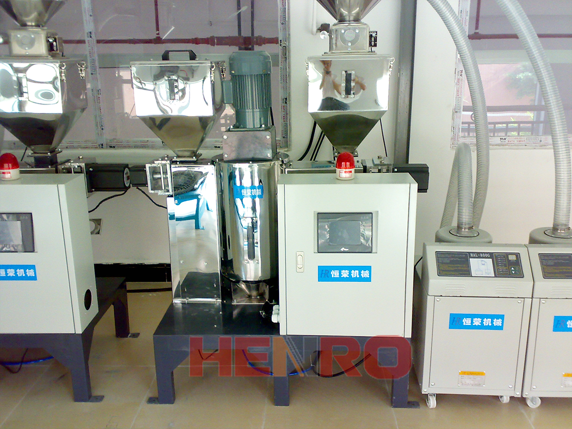 吹膜集中供料系統(tǒng):應(yīng)用優(yōu)勢及實施注意事項 吹膜集中供料系統(tǒng):應(yīng)用優(yōu)勢及實施注意事項